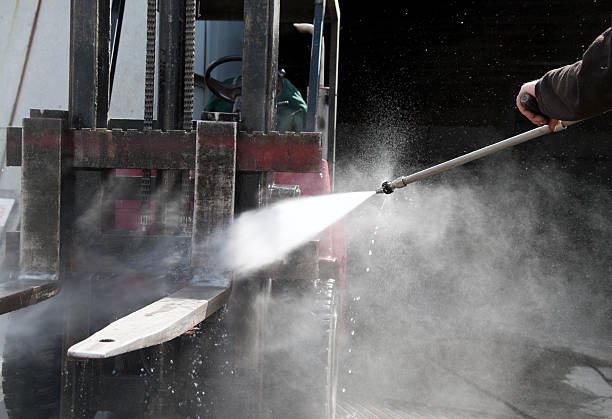 Best Machinery and Equipment Cleaning  in Lake Elmo, MN